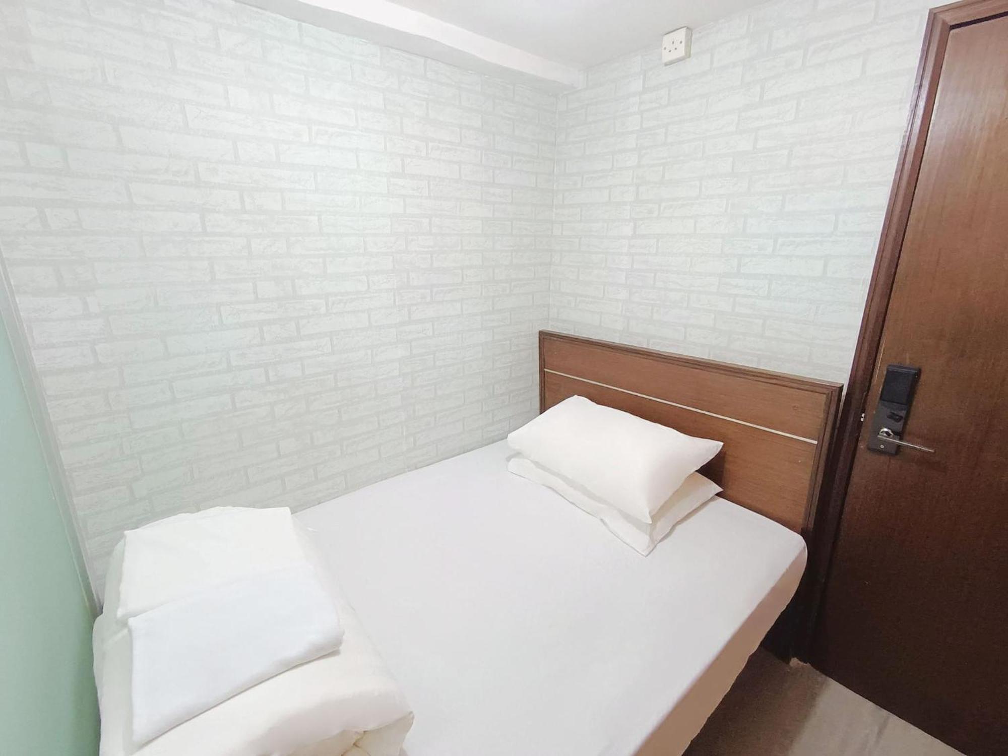Tempo Inn West Kowloon Hsr Station Гонконг Екстер'єр фото